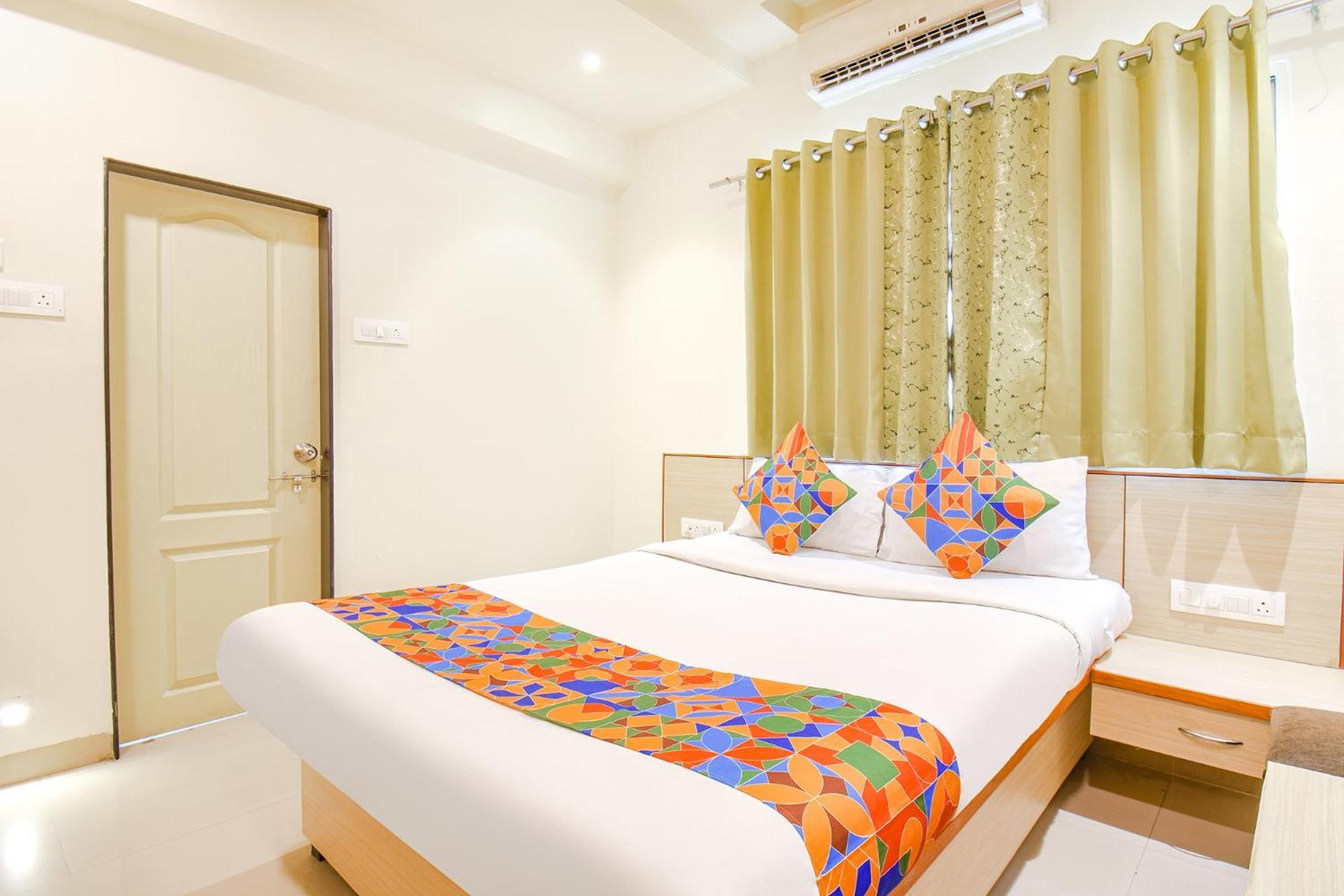 Fabhotel Ananta Sagar - Nr Pheonix Mall Poona Buitenkant foto